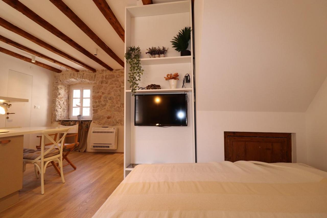 Old Sibenik Cozy Design Apartment מראה חיצוני תמונה